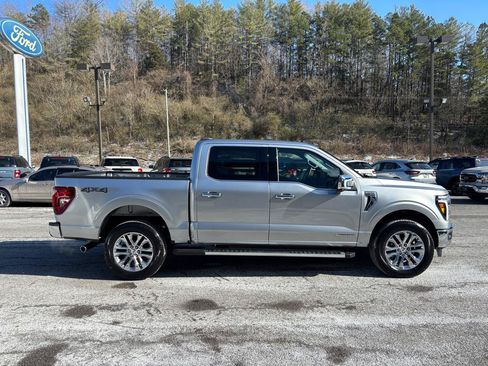 Used 2025 Ford F150 Lariat w/ Equipment Group 502A High AWD/4WD image 7