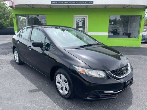 Used 2014 Honda Civic LX image 2