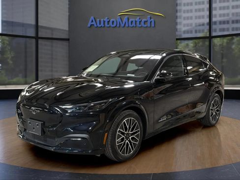 Used 2024 Ford Mustang Mach-E Premium AWD/4WD image 4