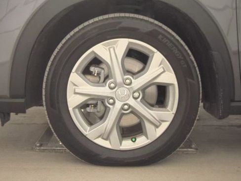 Certified 2025 Honda HR-V LX image 10