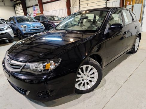 Used 2011 Subaru Impreza 2.5i Premium w/ PWR Moonroof Value Pkg image 1