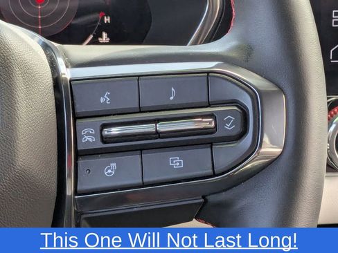 Used 2023 GMC Canyon AT4X image 14