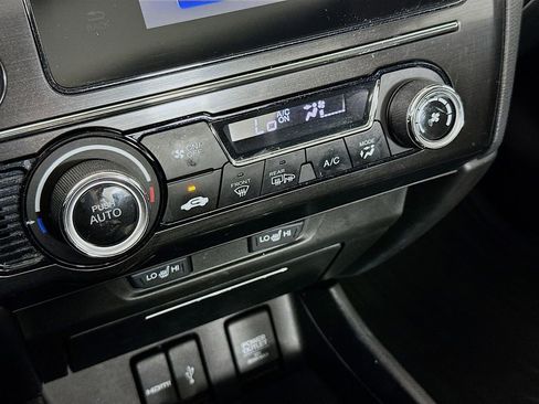 Used 2015 Honda Civic EX-L image 16