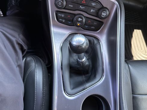 Used 2018 Dodge Challenger R/T Plus RWD image 27