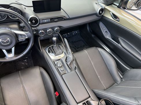 Used 2024 MAZDA MX-5 Miata Grand Touring w/ Weather Package RWD image 26
