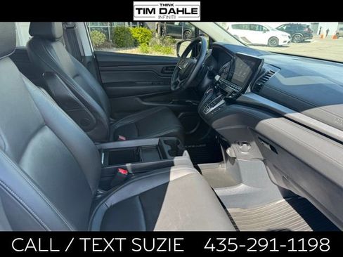 Used 2023 Honda Odyssey EX-L image 19