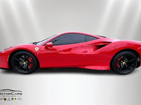Used 2020 Ferrari F8 Tributo image 5