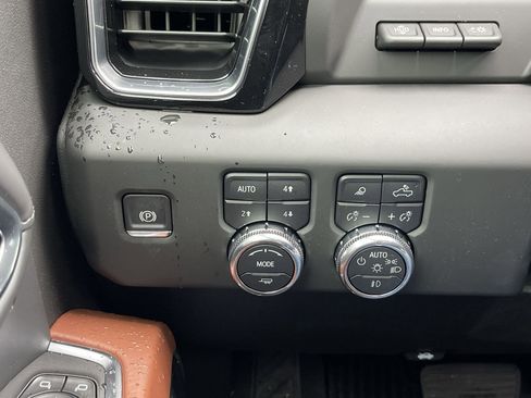 New 2025 GMC Sierra 2500 Denali Ultimate w/ Max Trailering Package image 54