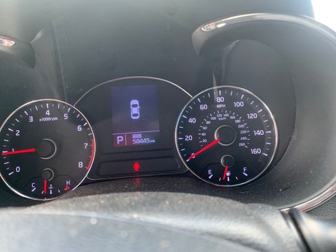 Used 2016 Kia Forte EX FWD image 11