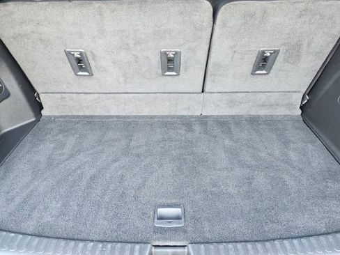 Used 2024 GMC Acadia Denali w/ Super Cruise Package image 27