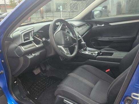 Used 2018 Honda Civic EX image 5