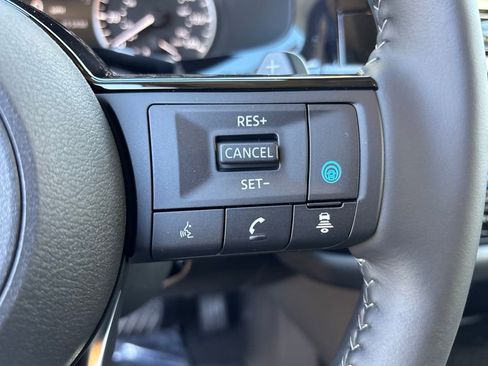 New 2025 Nissan Pathfinder SL w/ SL Premium Package image 19