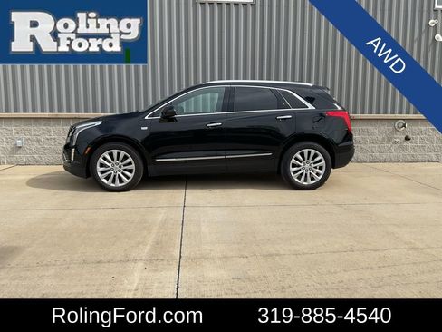 Used 2019 Cadillac XT5 Platinum image 2