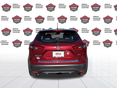 Certified 2022 Nissan Rogue Sport SV w/ Technology Package image 4