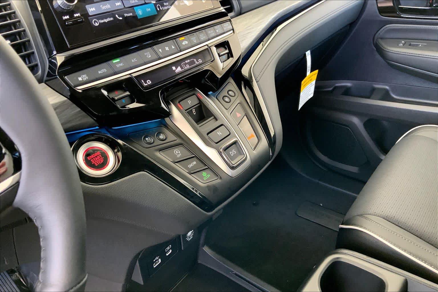 New 2027 Honda Odyssey Elite image 10