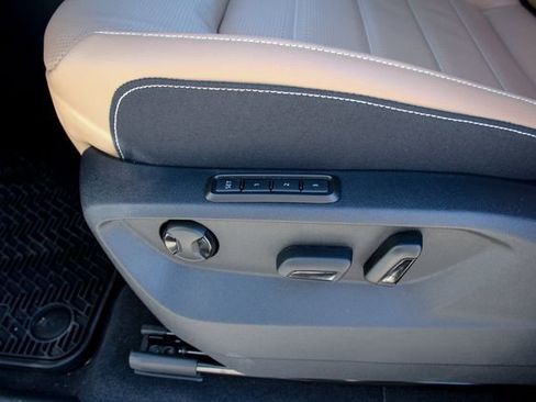 New 2026 Volkswagen Atlas Cross Sport SEL image 15