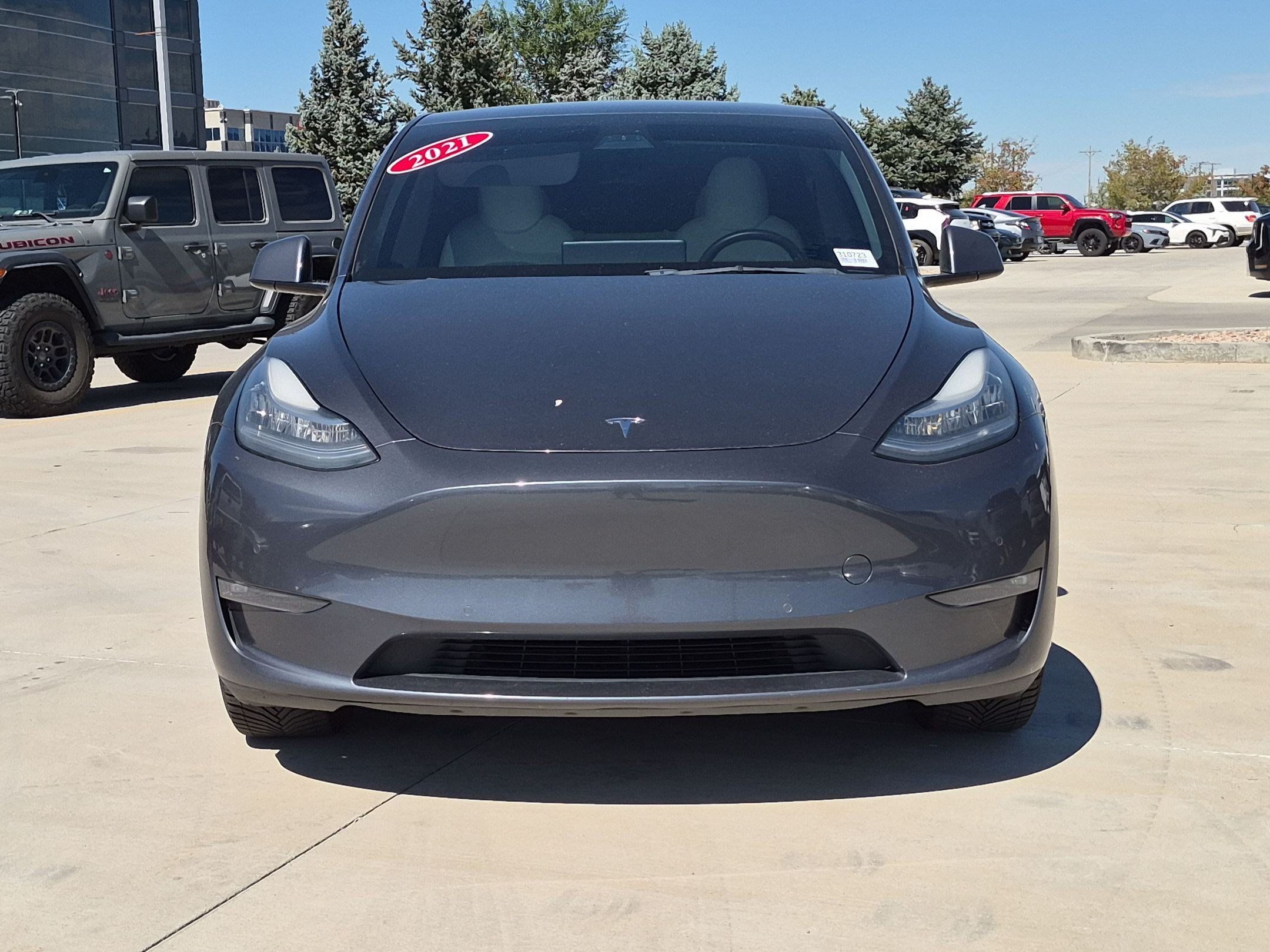 Used 2021 Tesla Model Y Long Range AWD/4WD image 9