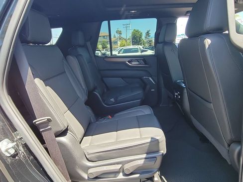 Used 2026 GMC Yukon Denali w/ Sun & Power Step Package AWD/4WD image 28