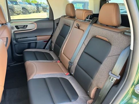 Used 2025 Ford Bronco Sport Outer Banks w/ Outer Banks Tech Package+ AWD/4WD image 9