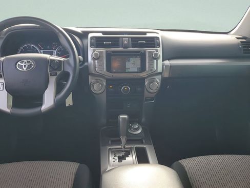 Used 2018 Toyota 4Runner SR5 image 10