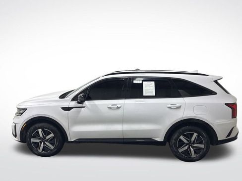 Used 2022 Kia Sorento EX image 2