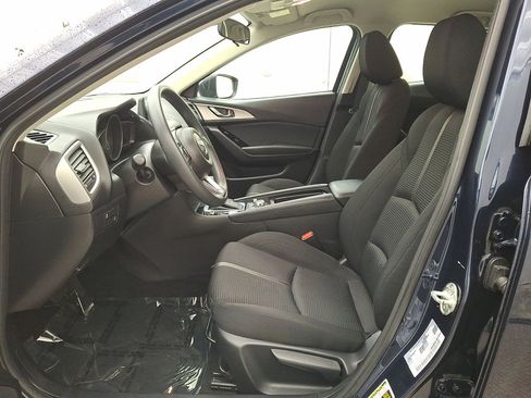 Used 2018 MAZDA MAZDA3 Sport w/ Preferred Equipment Package image 11