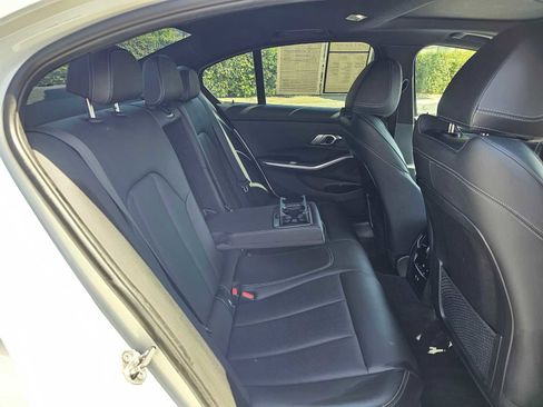 Used 2022 BMW 330i xDrive Sedan w/ Convenience Package image 12