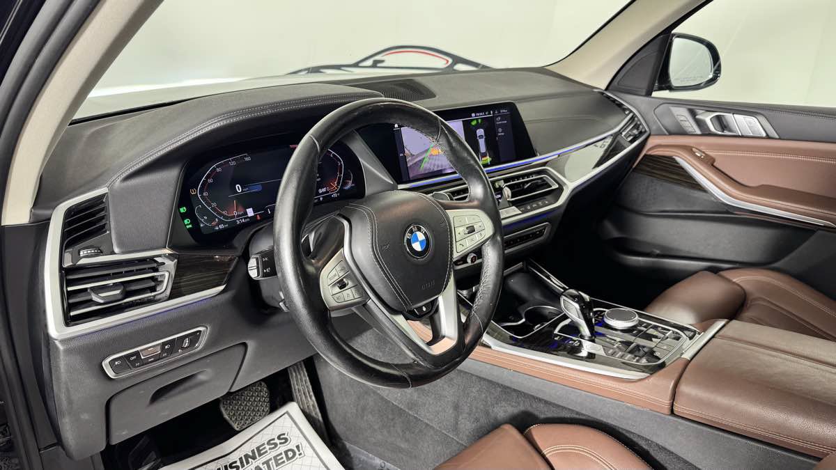 Used 2020 BMW X7 xDrive40i w/ Cold Weather Package AWD/4WD image 17