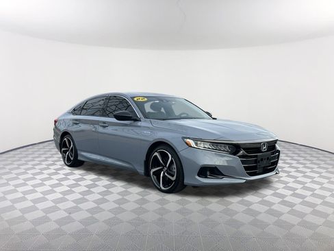 Used 2022 Honda Accord Sport image 4