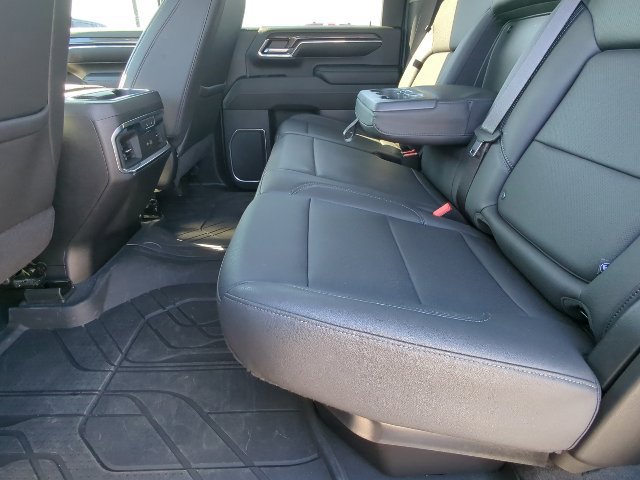 Used 2024 Chevrolet Silverado 2500 LTZ w/ LTZ Convenience Package AWD/4WD image 26