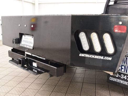 Used 2025 RAM 5500 4x4 Crew Cab image 15