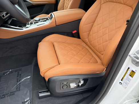 New 2026 BMW X5 sDrive40i w/ M Sport Package RWD image 18