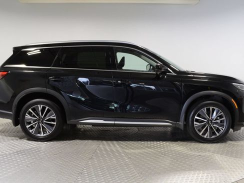 Certified 2026 INFINITI QX60 Luxe w/ Family Package AWD/4WD image 14