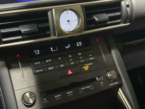 Used 2020 Lexus IS 300 AWD w/ Premium Package image 39