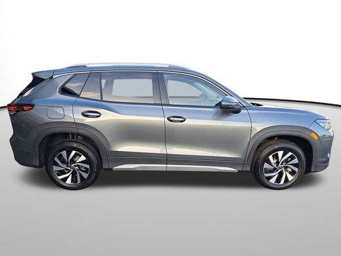 New 2025 Volkswagen Tiguan S image 4