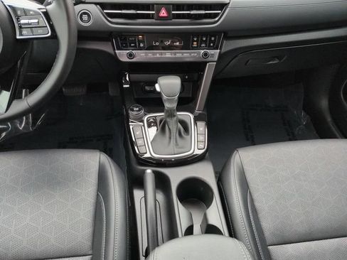 Used 2026 Kia Seltos EX FWD image 18