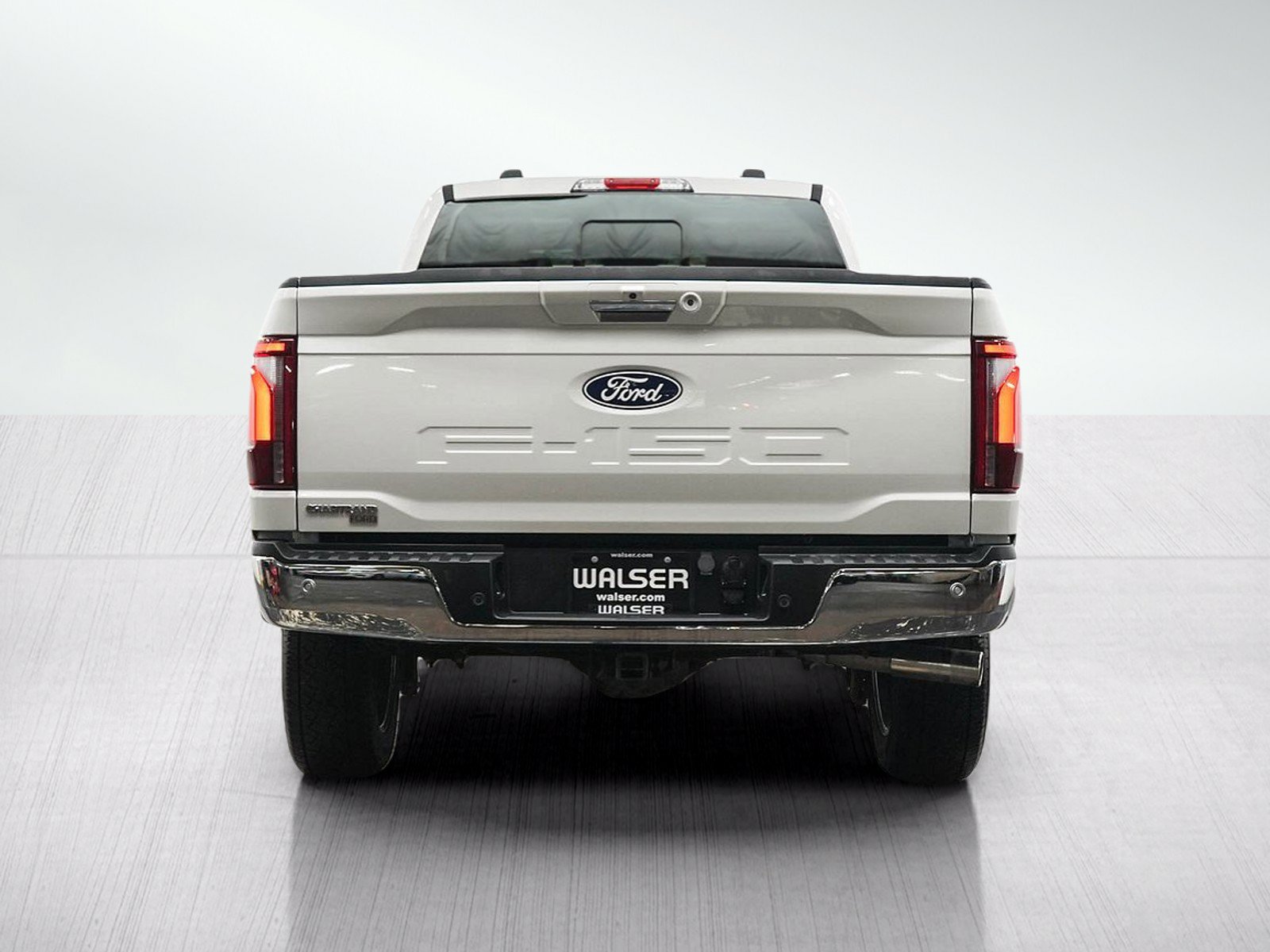 Used 2024 Ford F150 Lariat w/ Equipment Group 502A High AWD/4WD image 4