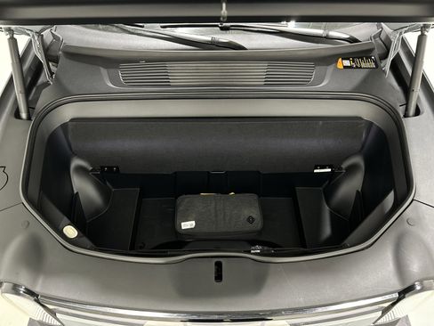 Used 2024 Rivian R1T Adventure image 14