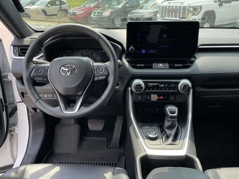 Used 2023 Toyota RAV4 XSE w/ XSE Grade Weather Package AWD/4WD image 13