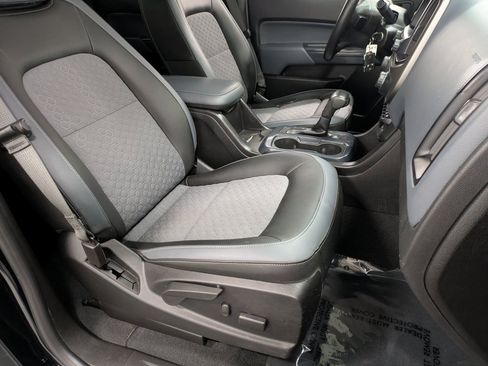 Used 2020 Chevrolet Colorado Z71 image 28