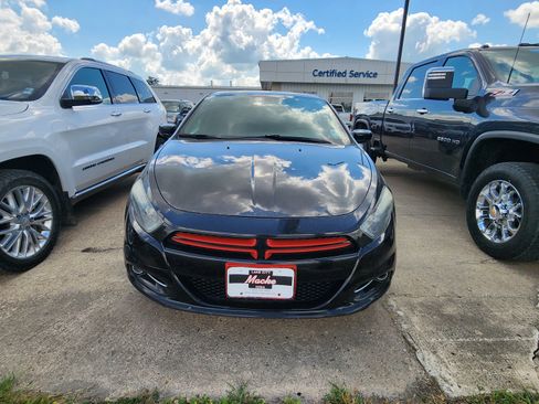 Used 2016 Dodge Dart GT w/ Sun/Sound Group image 2