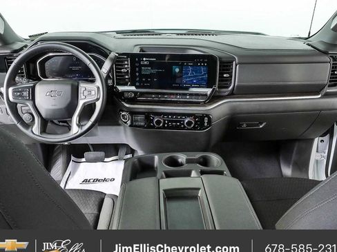 Certified 2026 Chevrolet Silverado 1500 RST AWD/4WD image 18