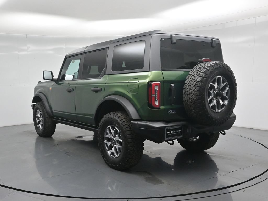 Certified 2025 Ford Bronco Badlands AWD/4WD image 28