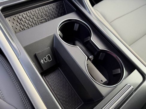 New 2026 Lincoln Nautilus Premier w/ Equipment Group 102A image 33