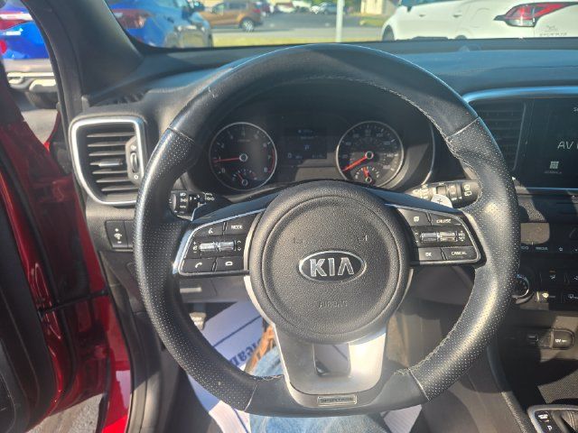 Used 2020 Kia Sportage S w/ S FWD Sunroof Package image 16