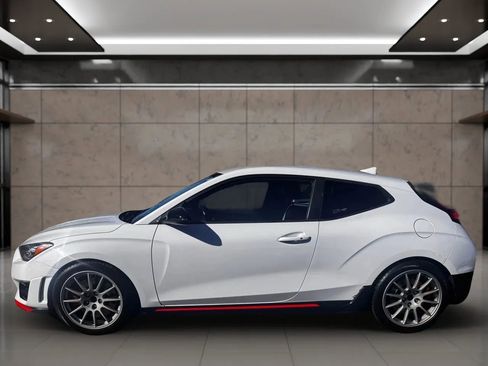 Used 2019 Hyundai Veloster N N w/ Performance Package image 3