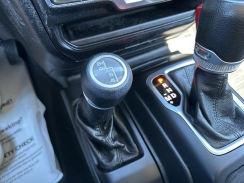 Used 2020 Jeep Wrangler Sport image 22