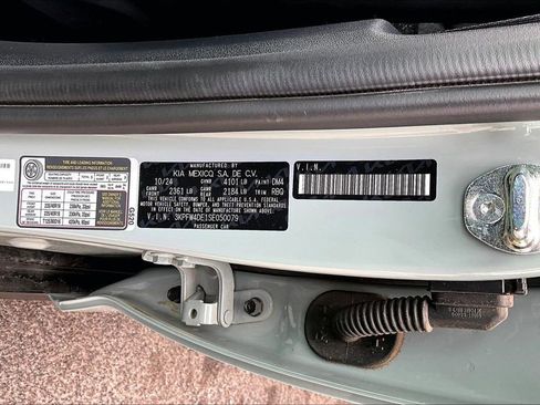 Used 2025 Kia K4 GT-Line image 35