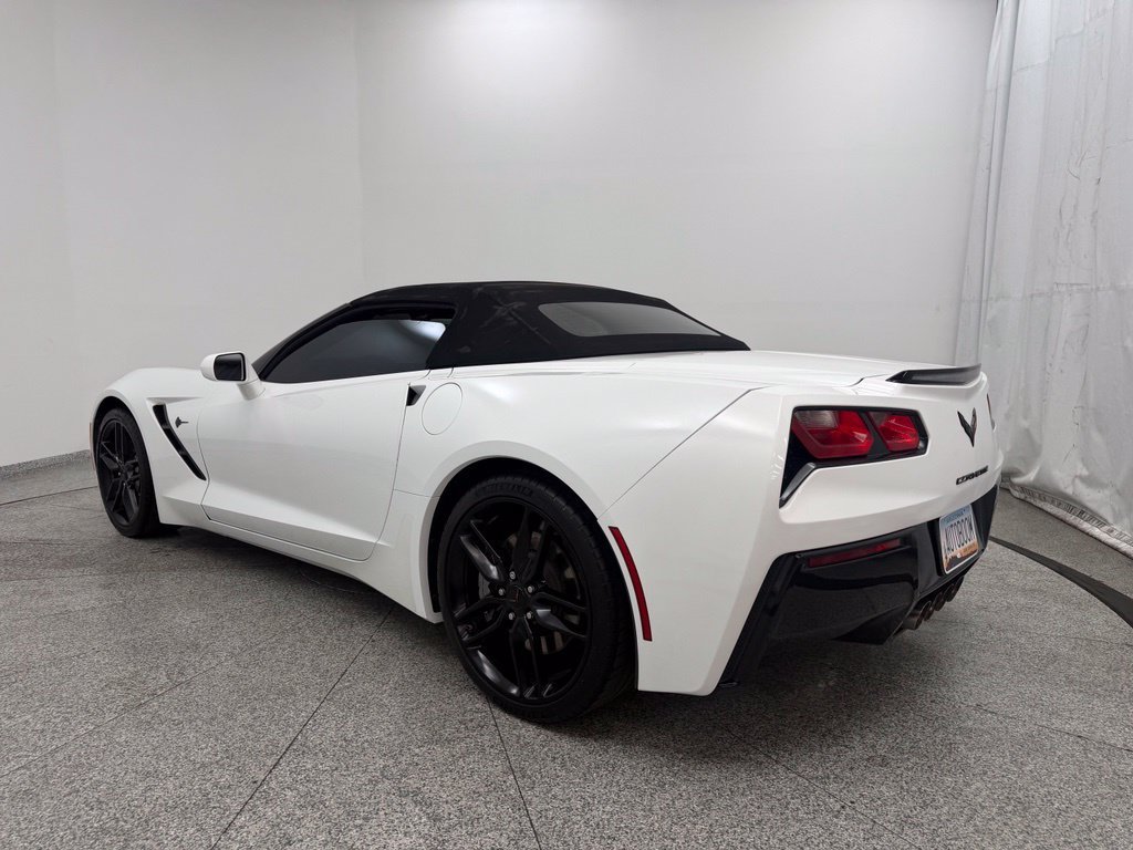 Used 2019 Chevrolet Corvette Stingray Convertible w/ Carbon Flash Badge Package RWD image 11