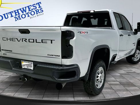 Used 2023 Chevrolet Silverado 2500 W/T image 6